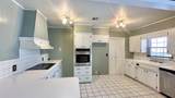 1616 Hillcrest - Photo 5