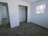 319 Ash St - Photo 15