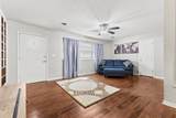 803 27th St - Photo 4