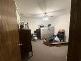 52 Old Post - Photo 18