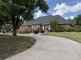 2819 Oak Hollow Rd - Photo 1