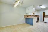 1020 Canterbury - Photo 15