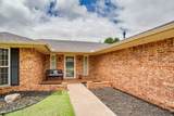 1020 Canterbury - Photo 4