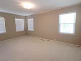 2905 Broadway Ave - Photo 35