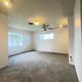 113 Stull - Photo 14