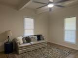 1518 Maple - Photo 3
