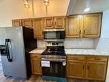 1711 Surrey Ln - Photo 14