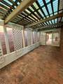 1711 Surrey Ln - Photo 32