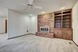2105 Camelot Dr - Photo 12