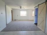 319 Ash St - Photo 4