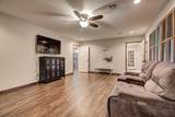 3401 Goldfinch Ln - Photo 17