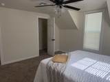 1518 Maple - Photo 16