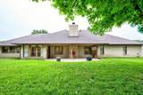 3401 Goldfinch Ln - Photo 2