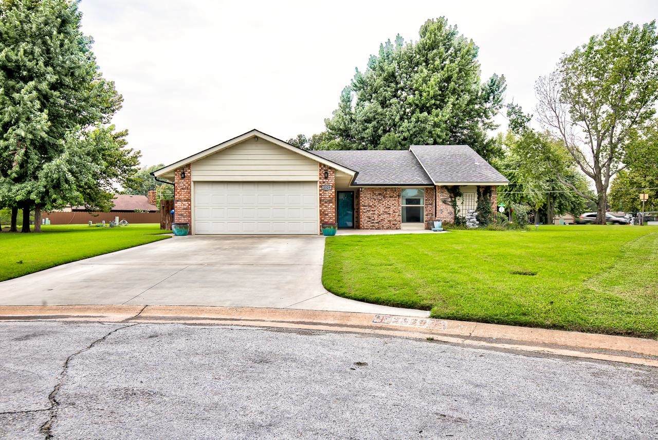 2329 Single Tree Ln - Photo 1