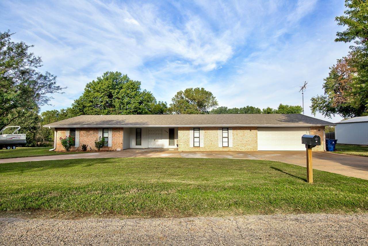 1704 Indian Dam Rd - Photo 1