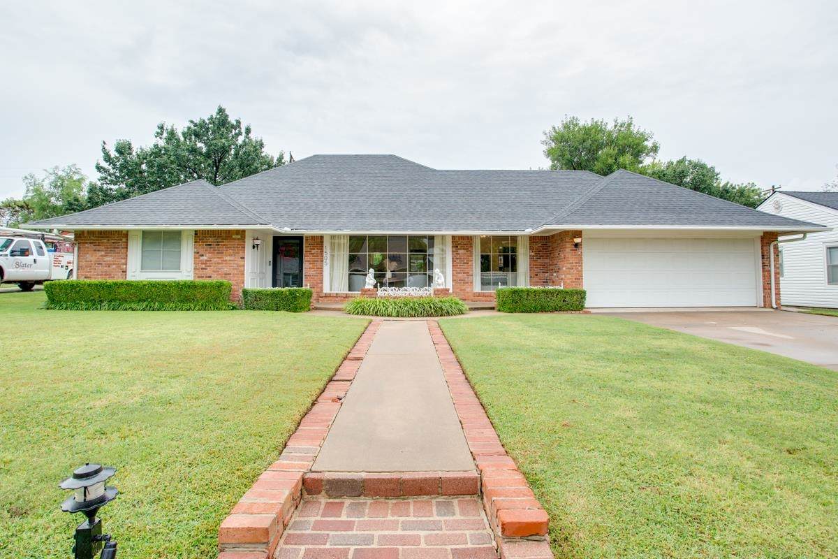 1505 Tahlequah Place - Photo 1