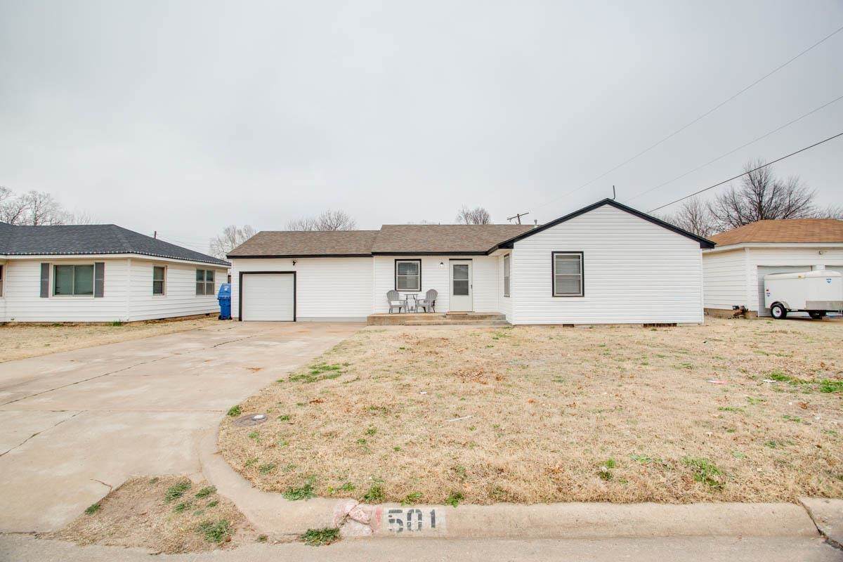 501 Hoover - Photo 1