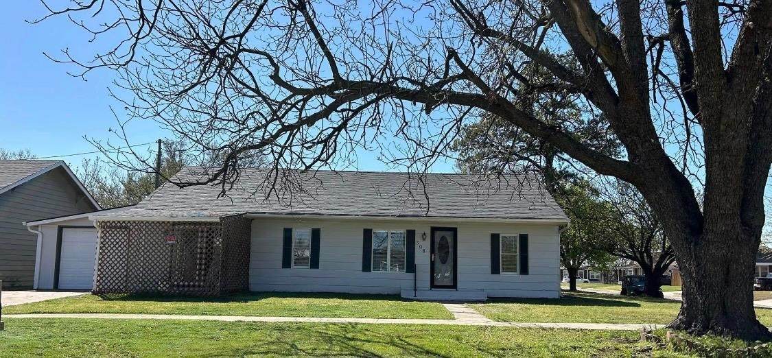 508 4th Street - Photo 1