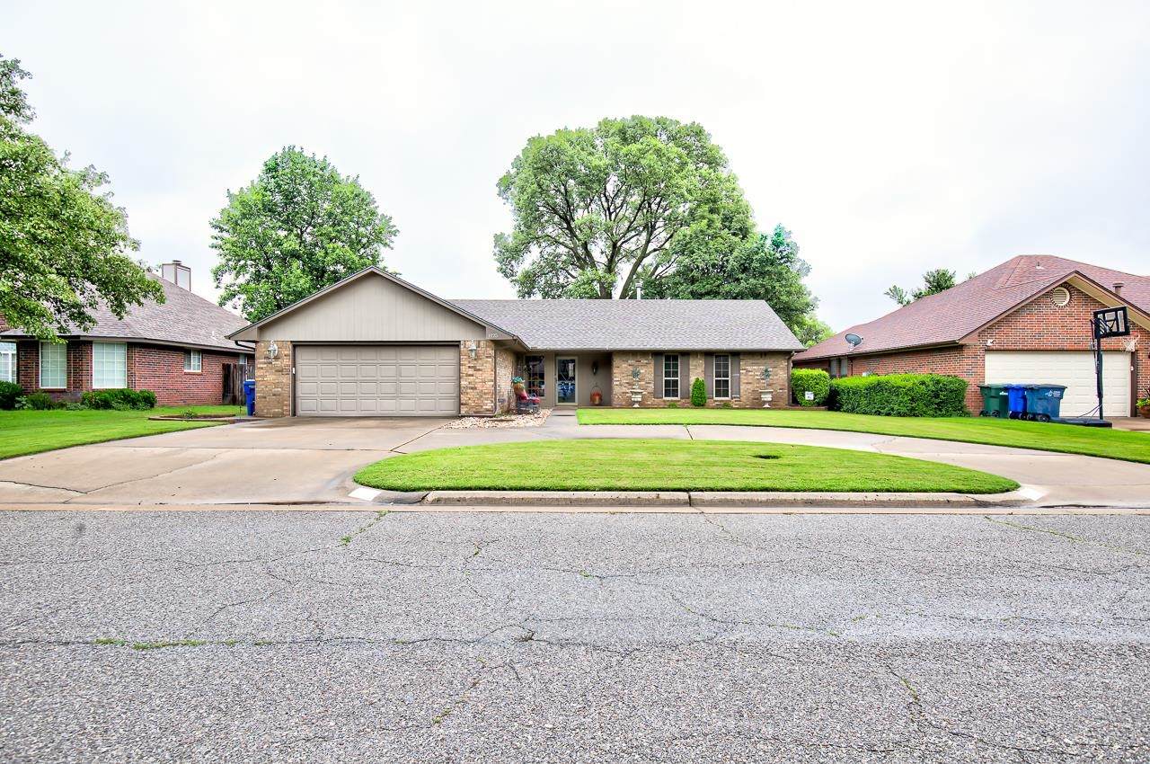1125 Creekdale - Photo 1