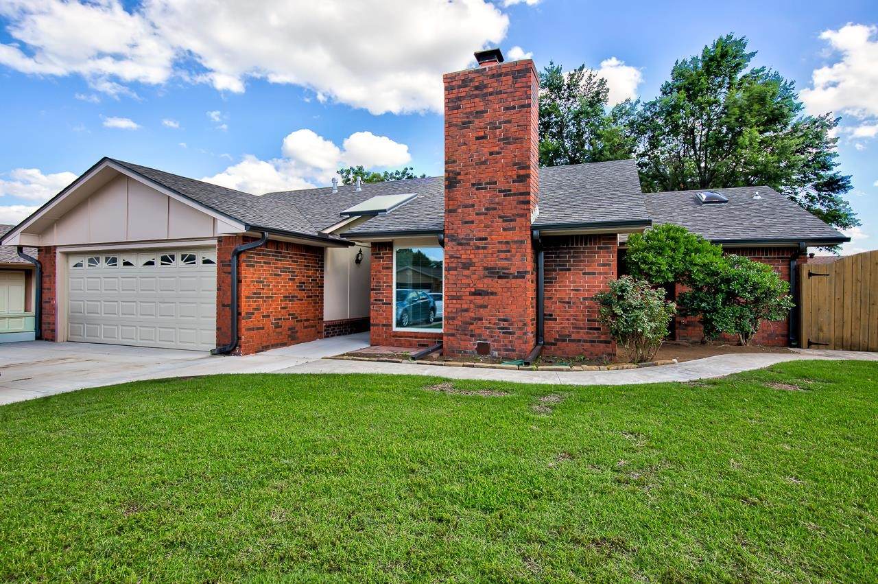 4605 Alpine Pl - Photo 1