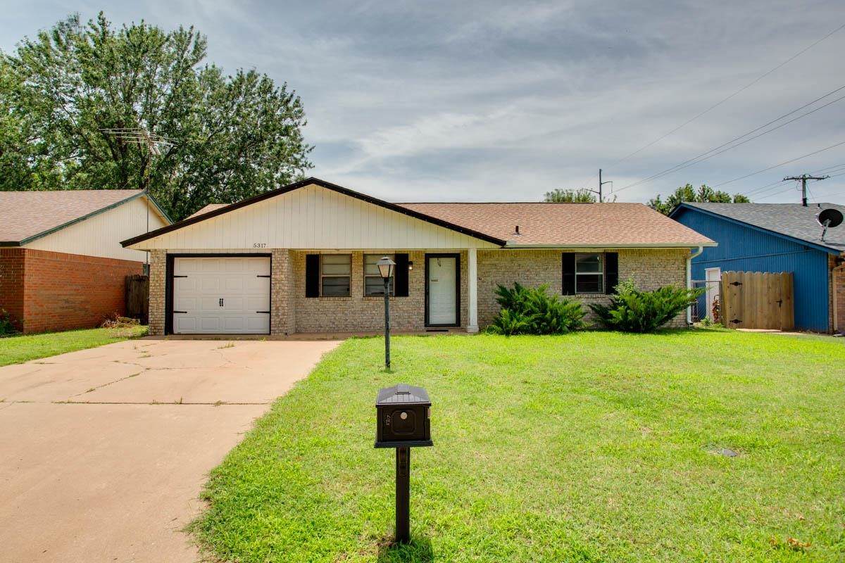 5317 Parkwood Ave - Photo 1
