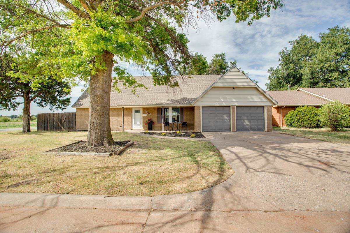 2324 Seminole - Photo 1