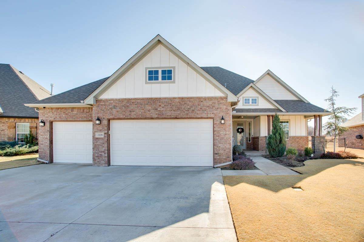 4809 Sawgrass Ln - Photo 1