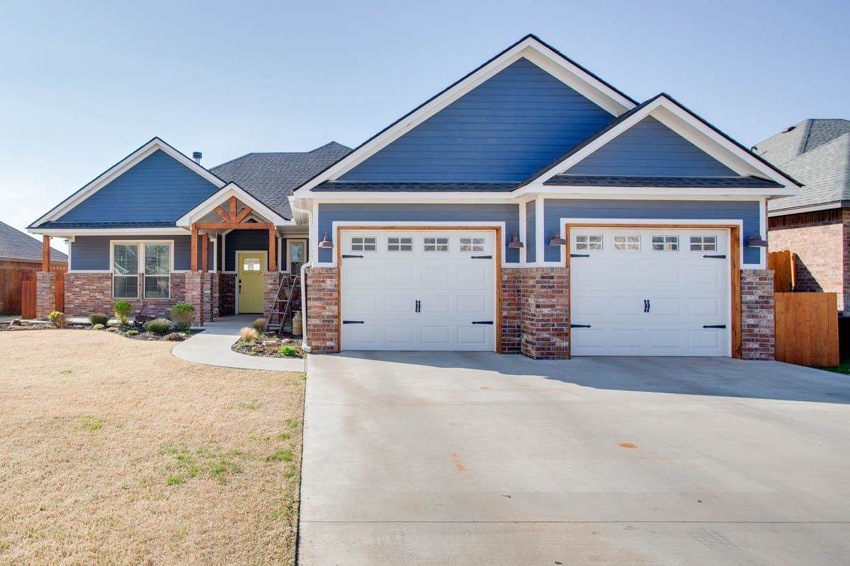 4515 Sandhill Dr - Photo 1