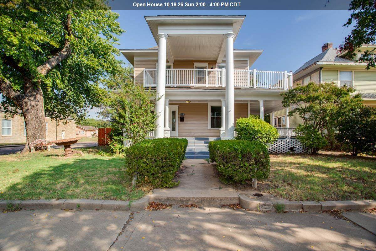 1224 Broadway Ave - Photo 1