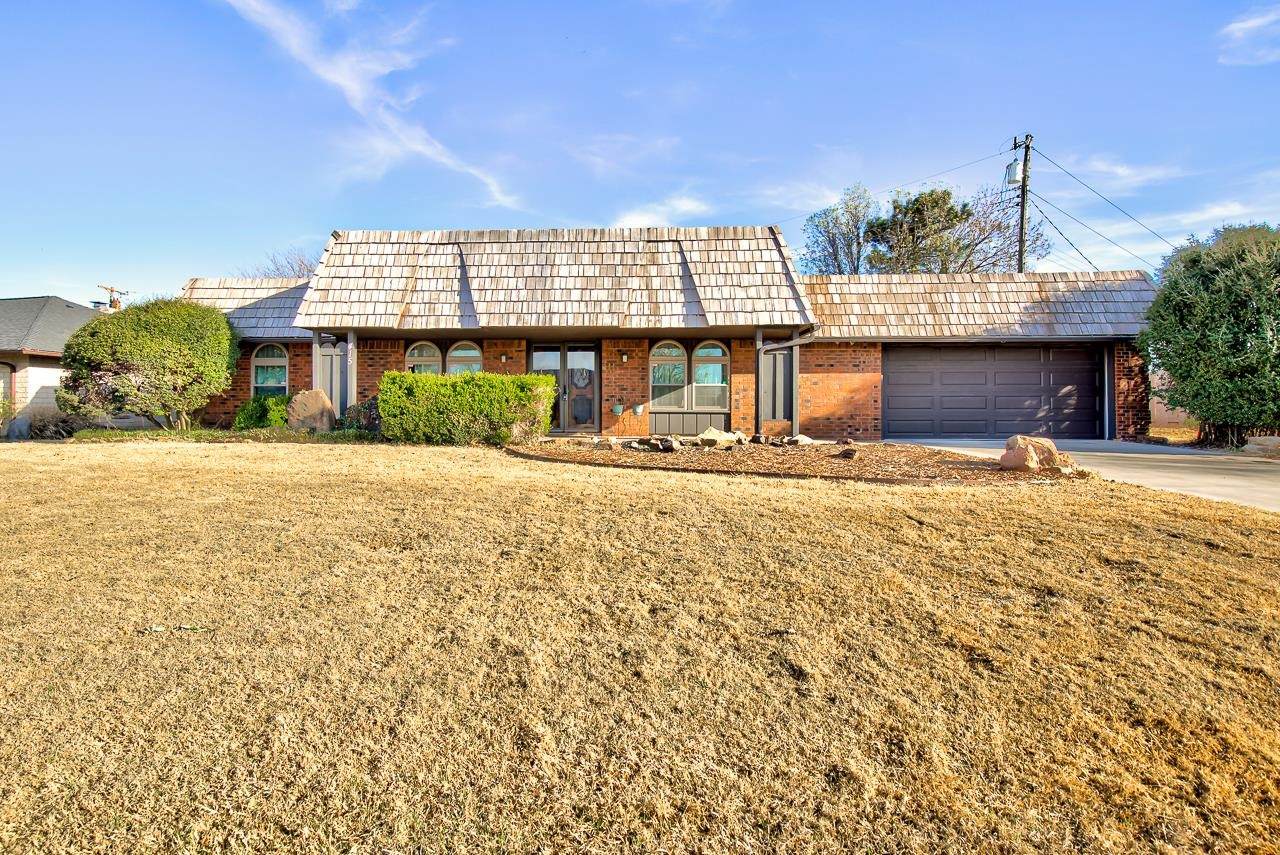 415 Frances - Photo 1