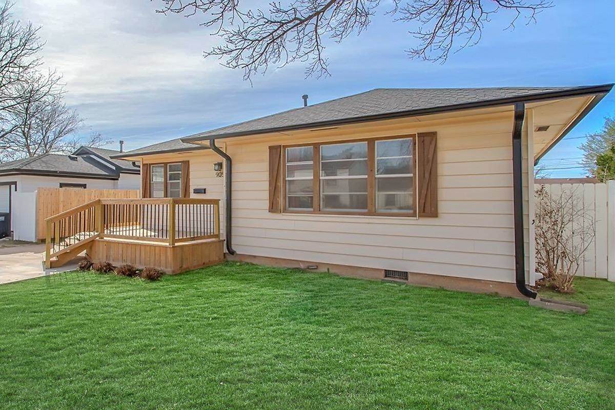 905 Illinois - Photo 1