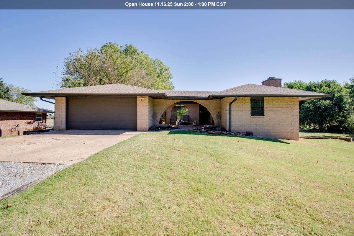 4301 Unruh - Photo 1