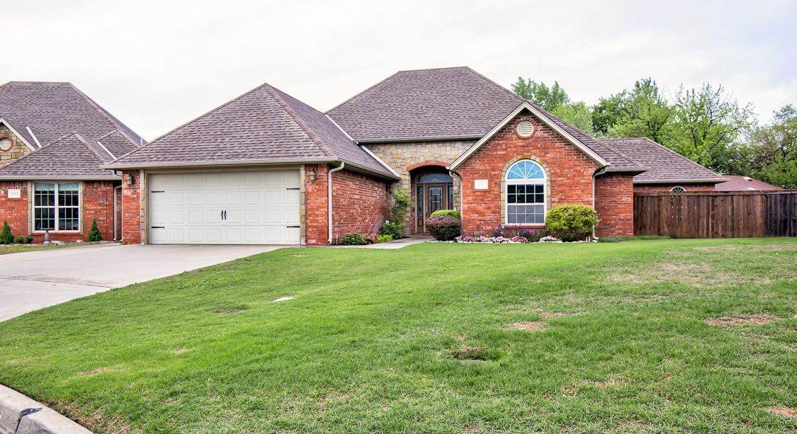 2237 Heritage Gardens Court - Photo 1