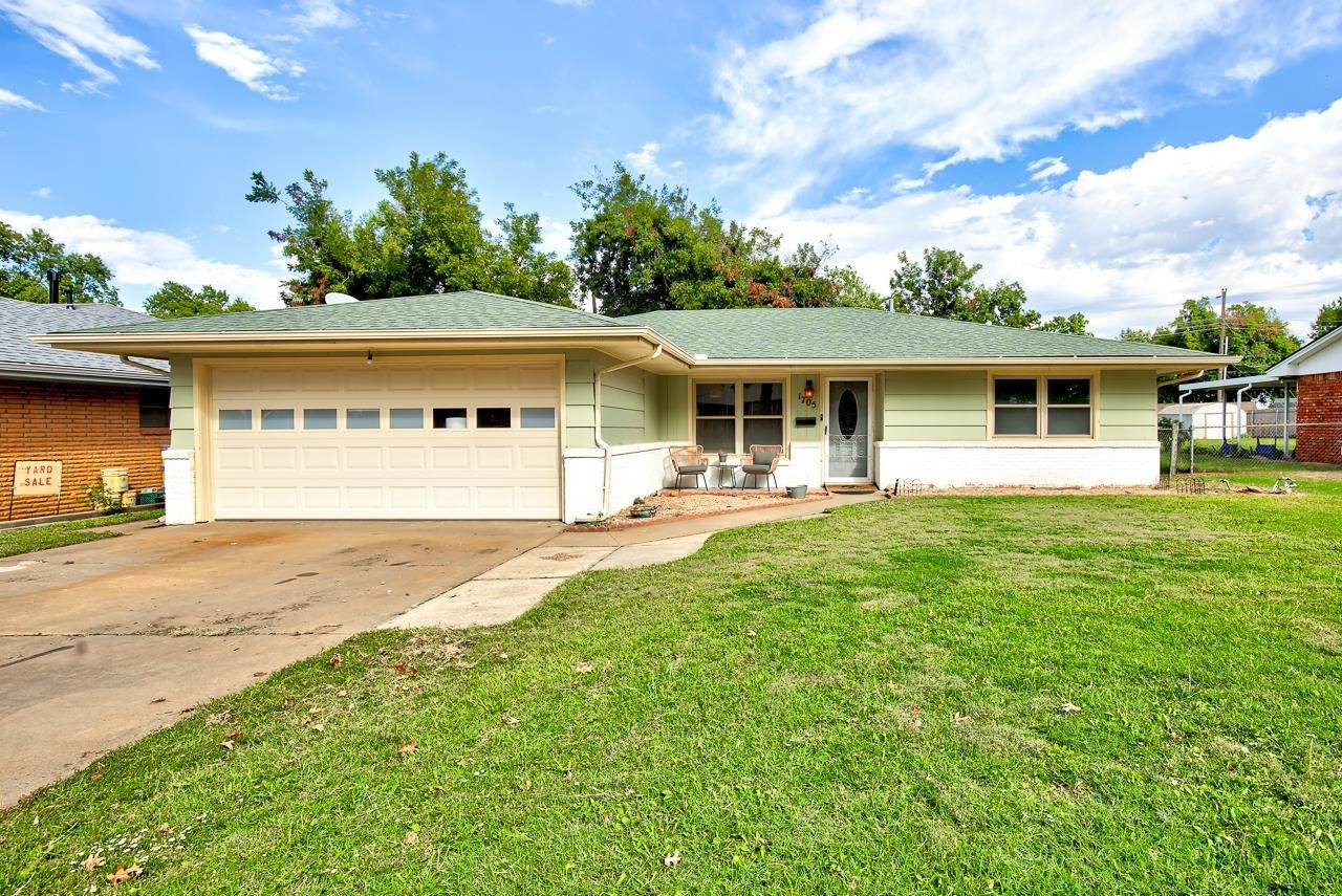 1705 Johnson - Photo 1