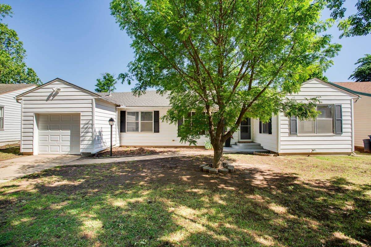 1014 Seneca - Photo 1