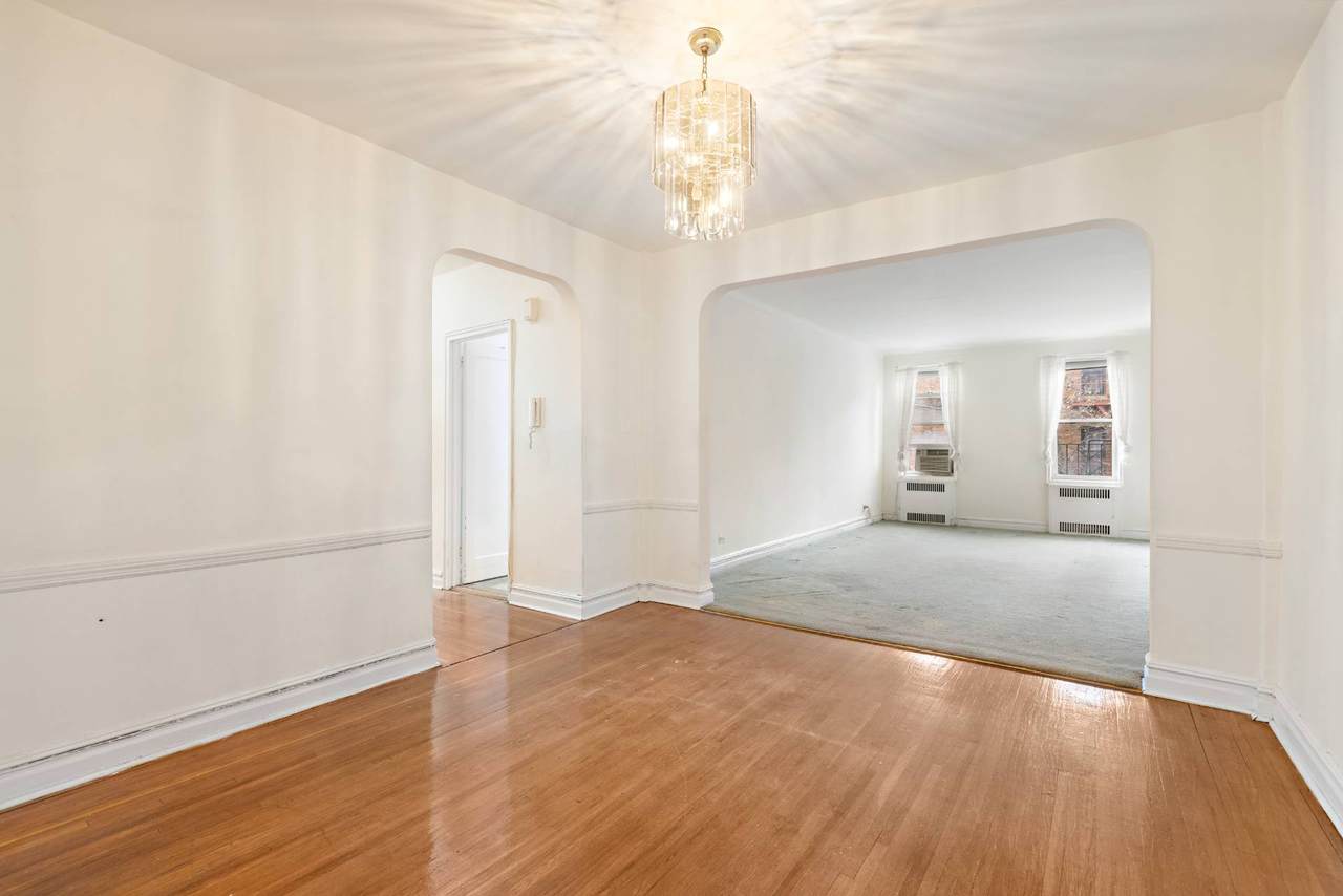 2195 East 22nd St - Photo 1