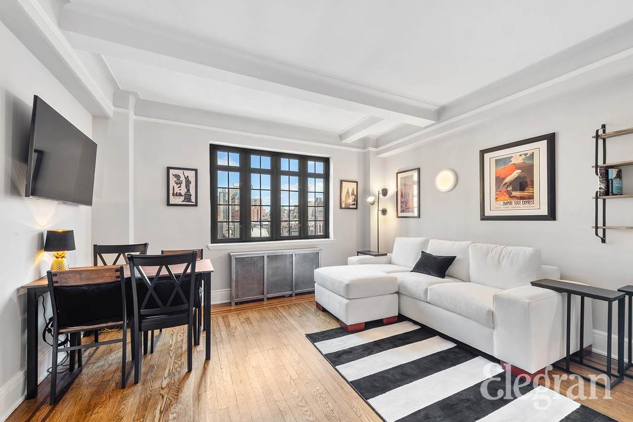 102 West 85th Street - Photo 1