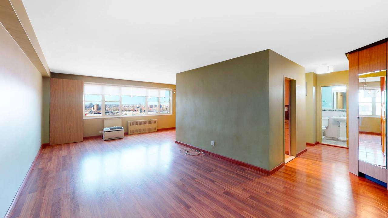 2930 West 5 Street - Photo 1