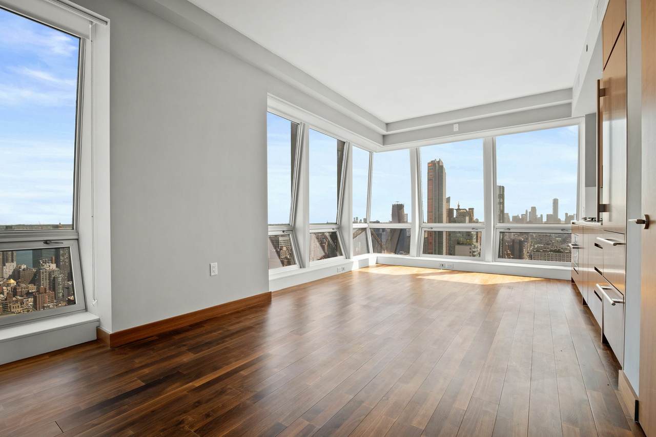 400 Fifth Avenue - Photo 1