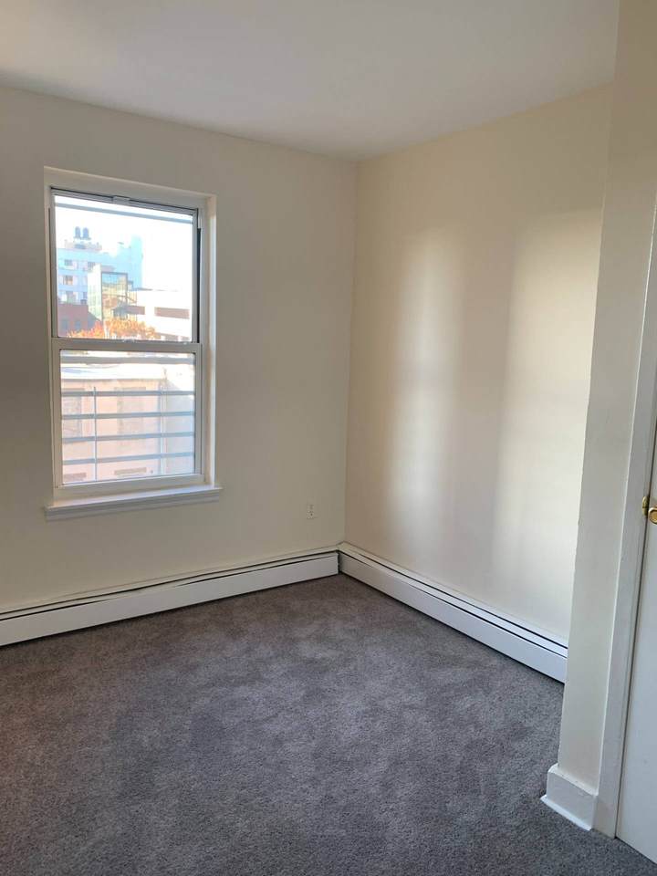 47 North Broadway - Photo 1