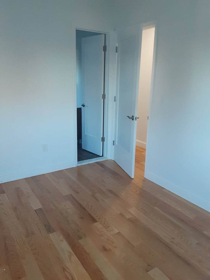 100-19 201st Street - Photo 1