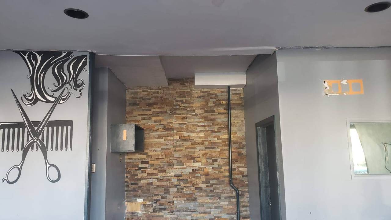 920 Albany Avenue - Photo 1