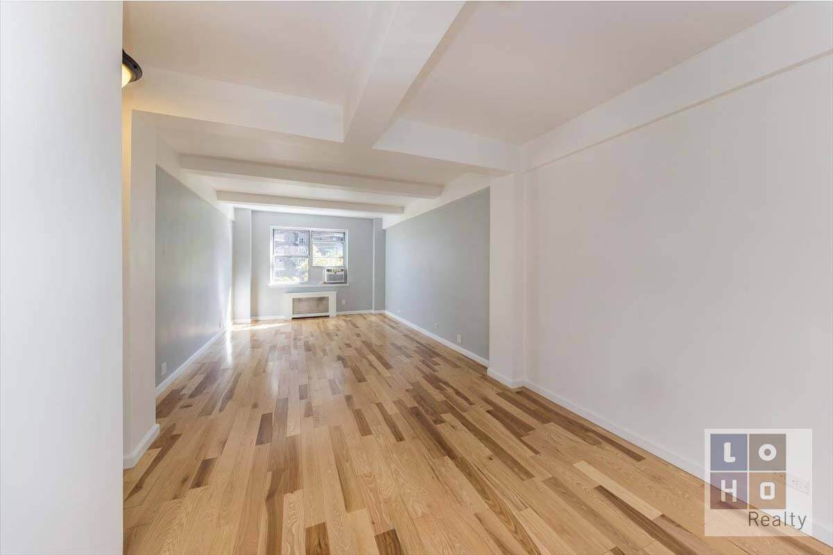 550 Grand Street - Photo 1