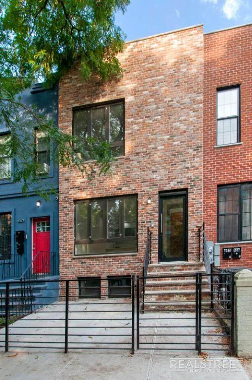 648 Chauncey Street - Photo 1