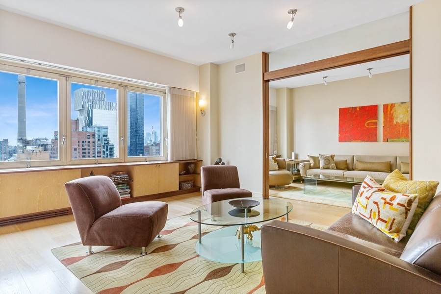 370 East 76th Street - Photo 1