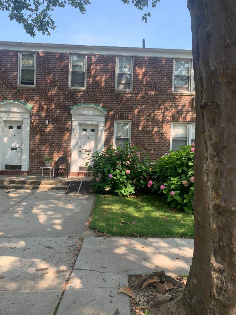 5615 Avenue T - Photo 1