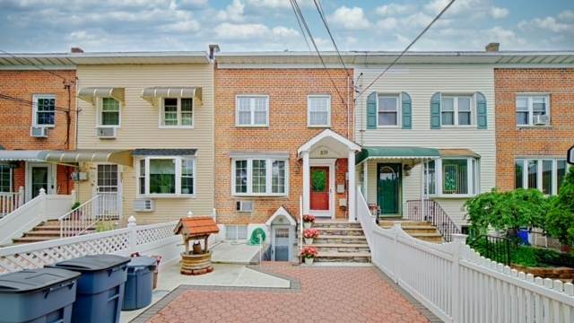 233 Brinsmade Ave - Photo 1