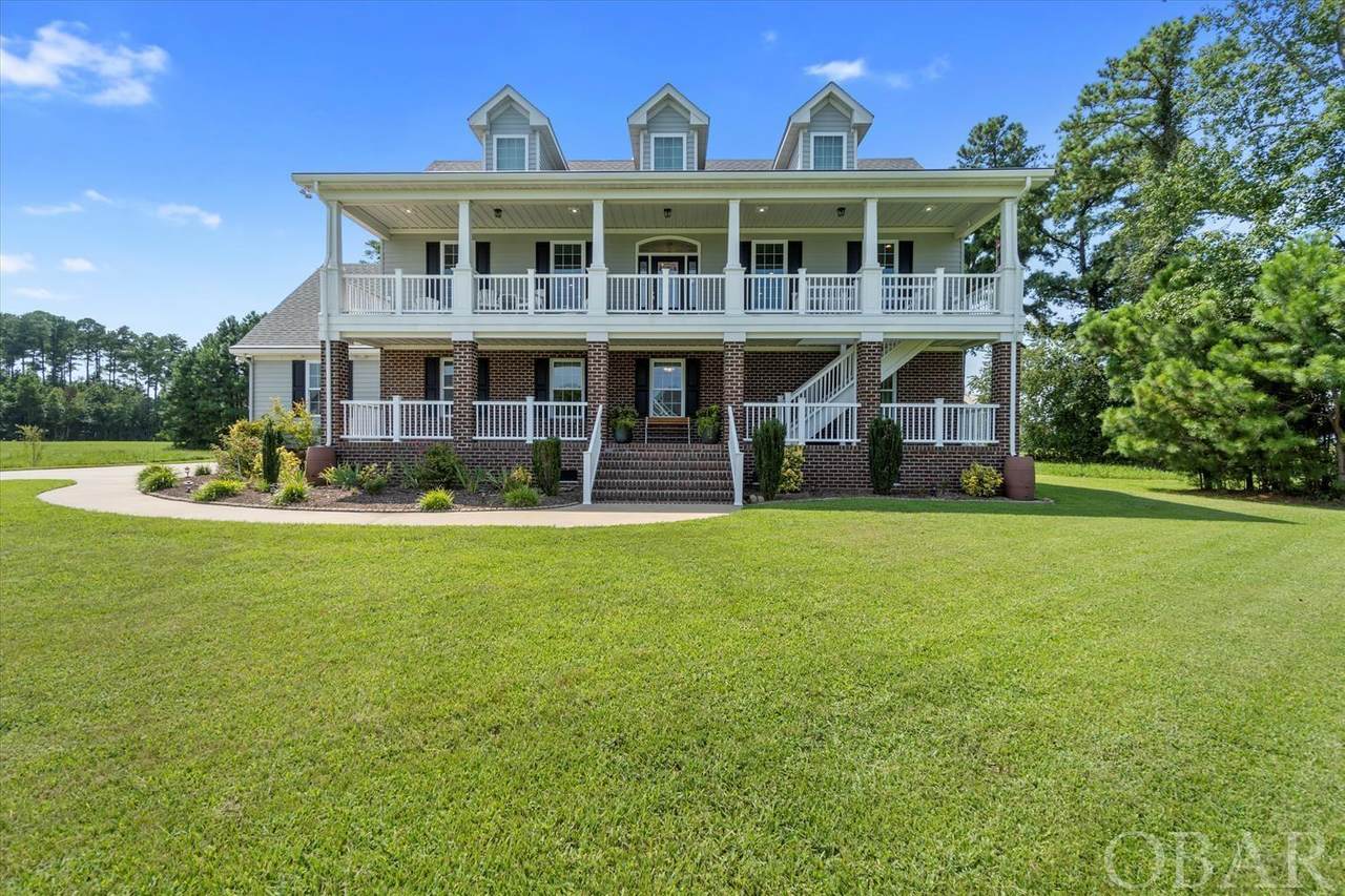 609 Small Drive - Photo 1