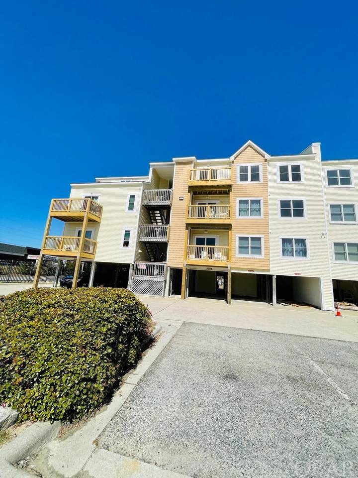 200 Martin Street - Photo 1