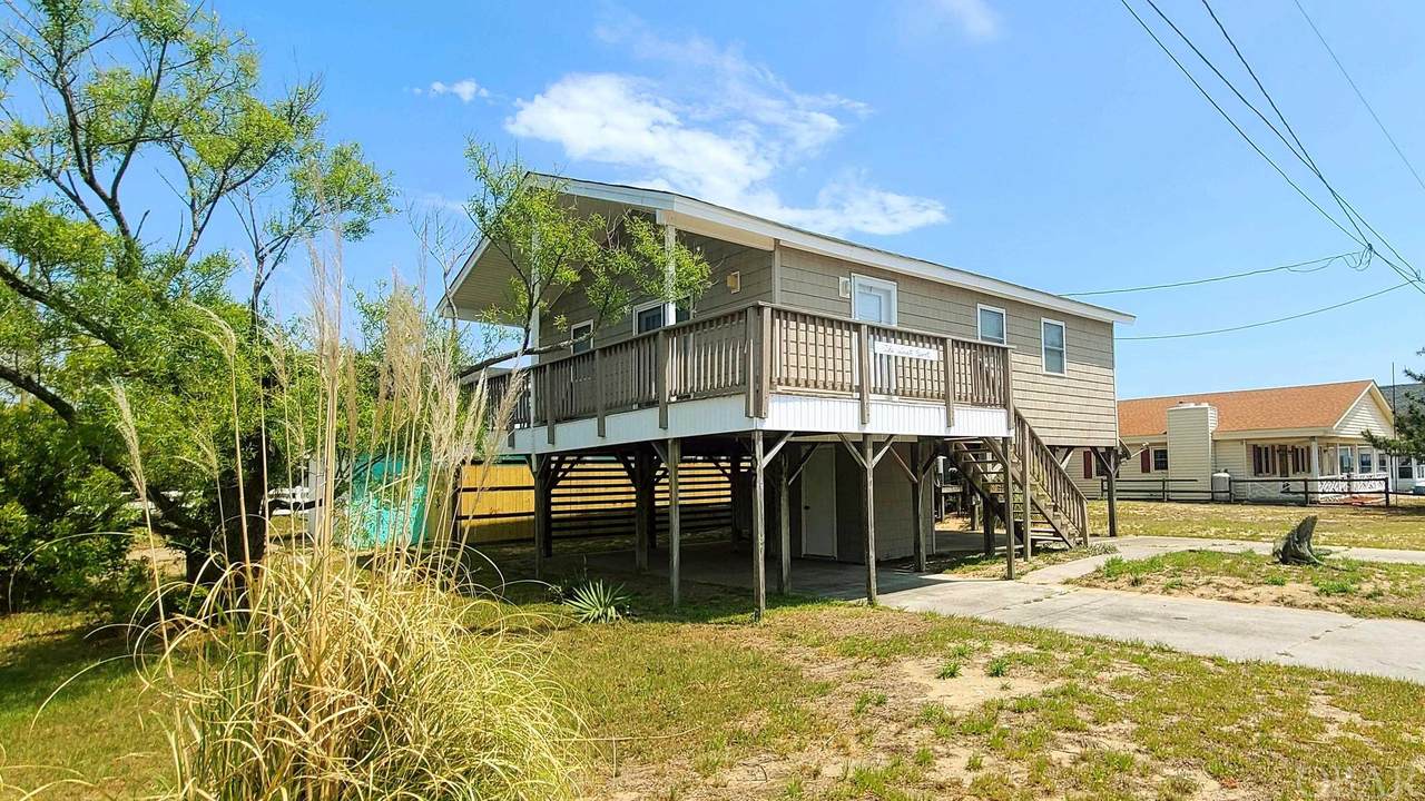 107 Avalon Drive - Photo 1
